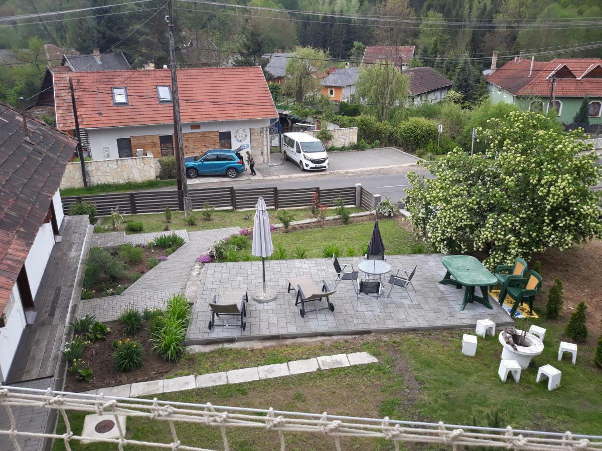 Zempleni Pitvaros Piheno Telkibánya Exterior foto